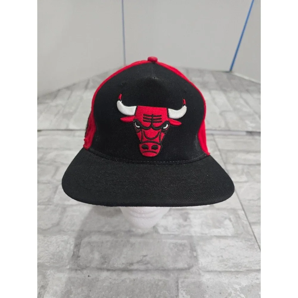 Chicago Bulls Mesh Pro Standard‎ Snapback Hat 6 time NBA Finals Champions